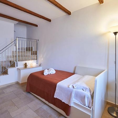 Le Case Di Gio'- Vico Corte Polignano a Mare Eksteriør bilde